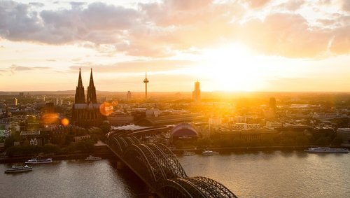 Sonnenuntergang in Köln