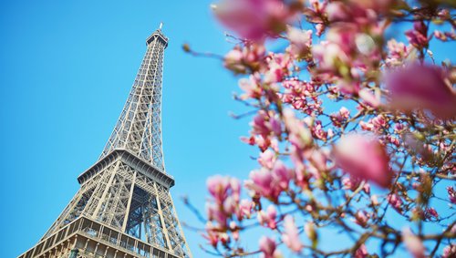 Eiffelturm Paris bei einer Flusskreuzfahrt besichtigen 
